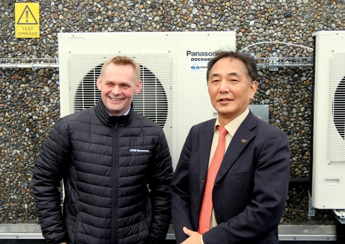 Hidekazu Tachibana, General Manager for Refrigeration System Department for Panasonic Corporation with Michael Gram Möller, Technical Manager for the Energy department for COOP (one of the largest grocery chains in Nordics)